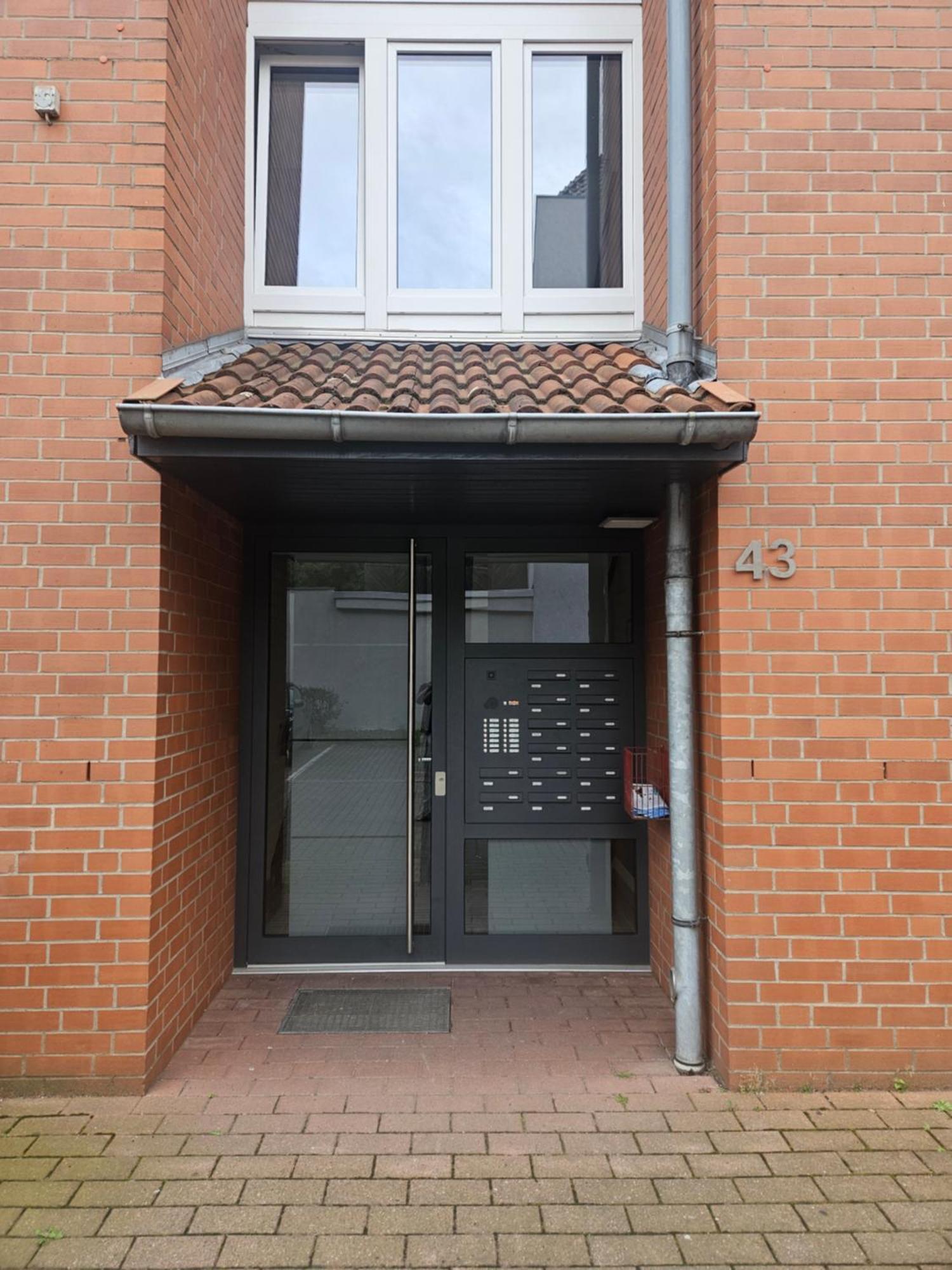 80 M2 Moderne Und Zentrale Wohnung In Hannover Mit Eigenem Parkplatz Екстериор снимка