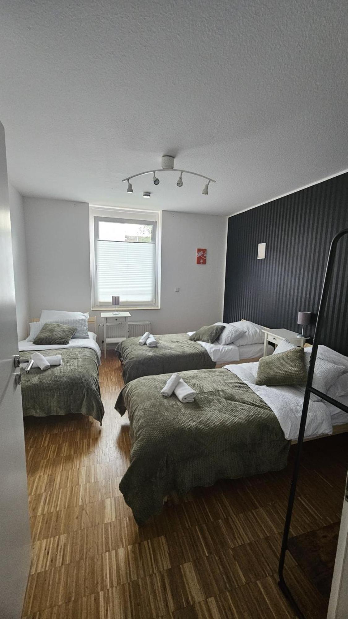 80 M2 Moderne Und Zentrale Wohnung In Hannover Mit Eigenem Parkplatz Екстериор снимка