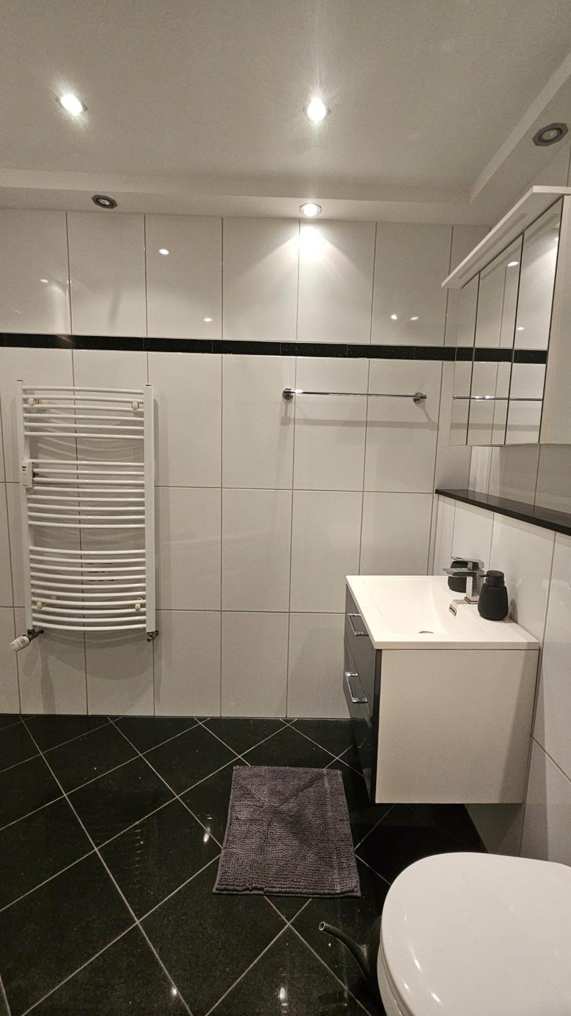 80 M2 Moderne Und Zentrale Wohnung In Hannover Mit Eigenem Parkplatz Екстериор снимка