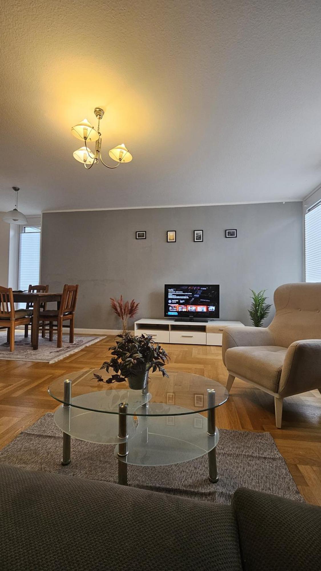 80 M2 Moderne Und Zentrale Wohnung In Hannover Mit Eigenem Parkplatz Екстериор снимка