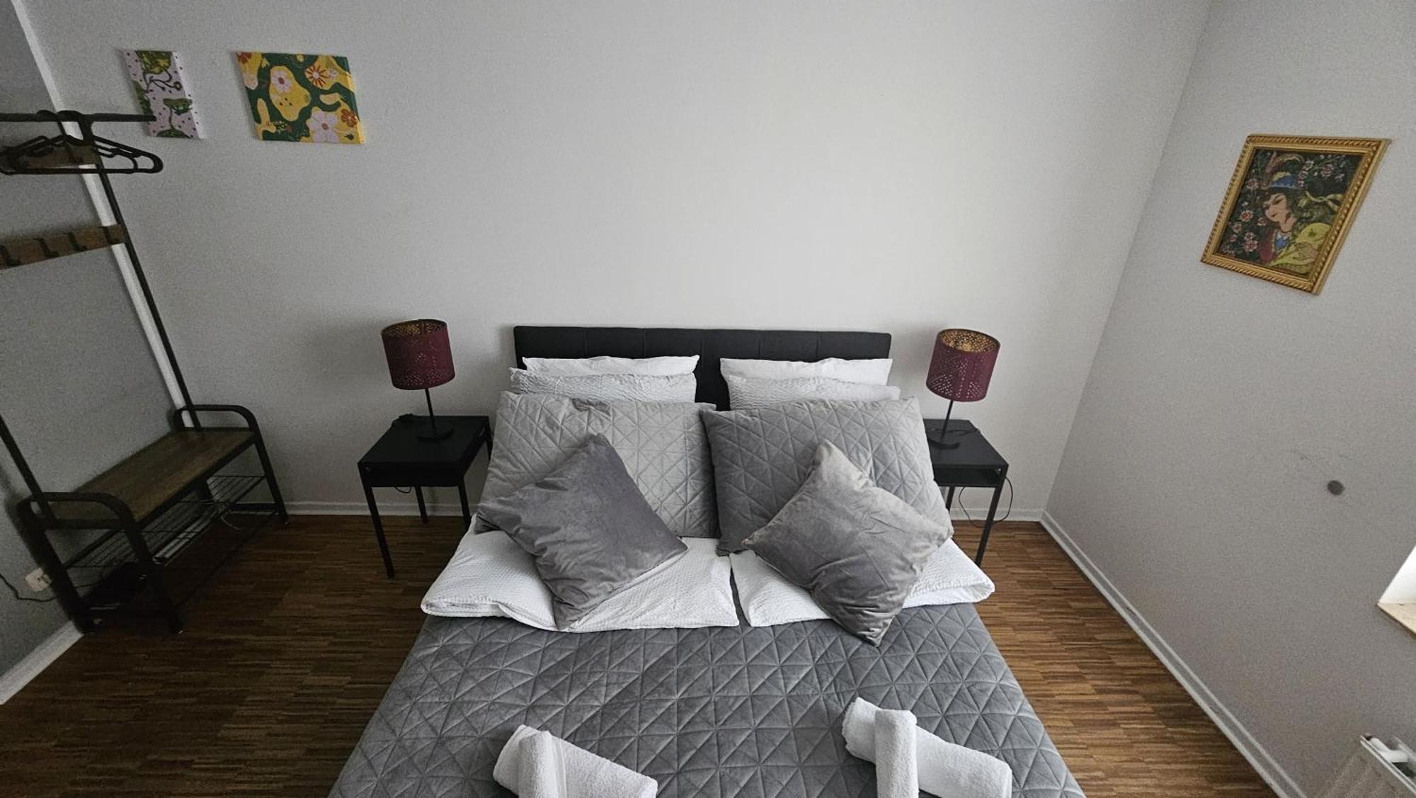 80 M2 Moderne Und Zentrale Wohnung In Hannover Mit Eigenem Parkplatz Екстериор снимка